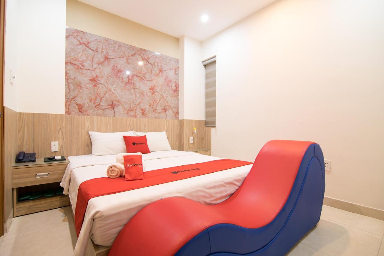 Reddoorz Tran Binh Trong Binh Thanh Khách sạn TP. Hồ Chí Minh